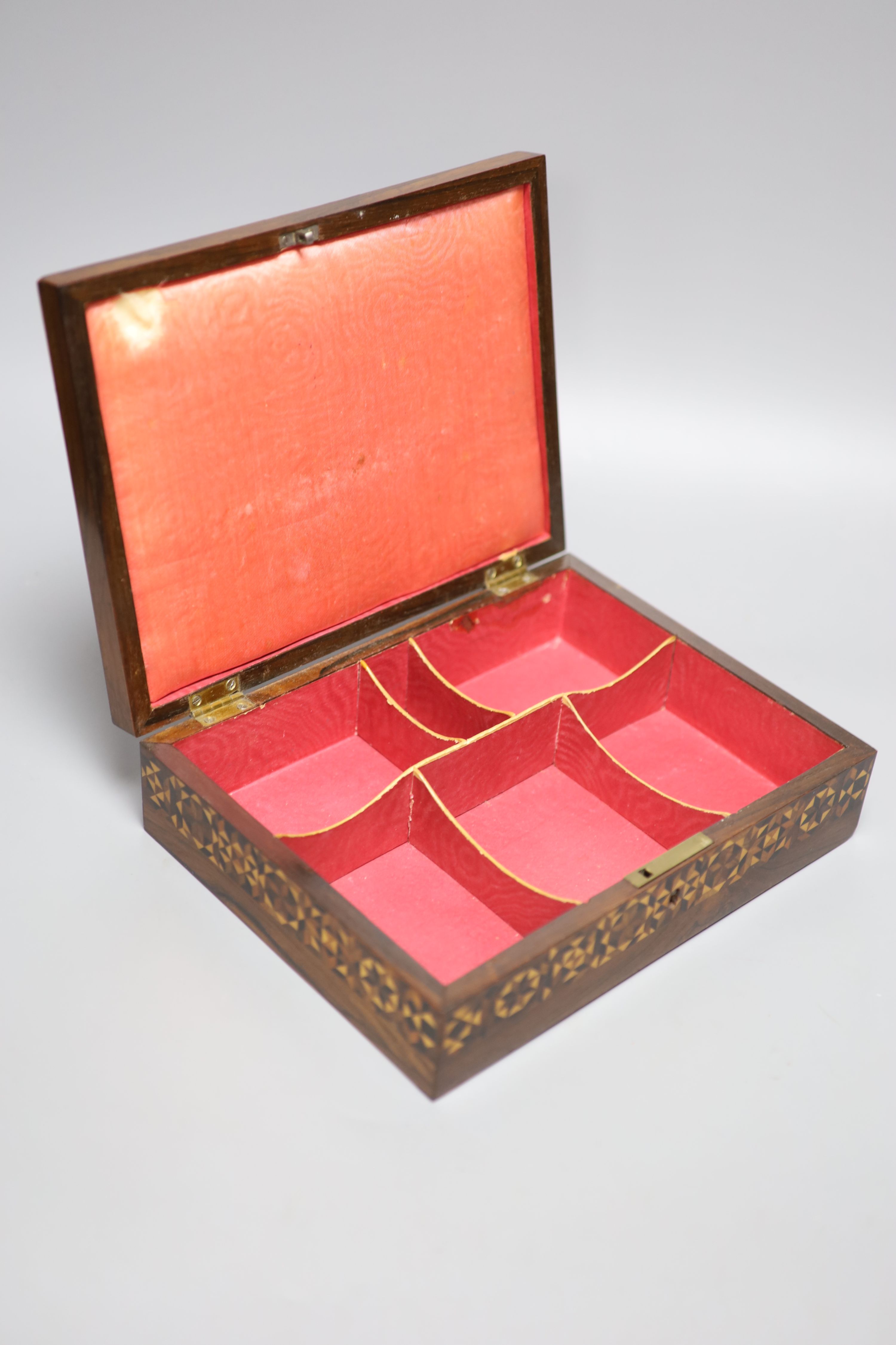 A Tunbridgeware rosewood and half square mosaic games box, c.1840, 24.5cm